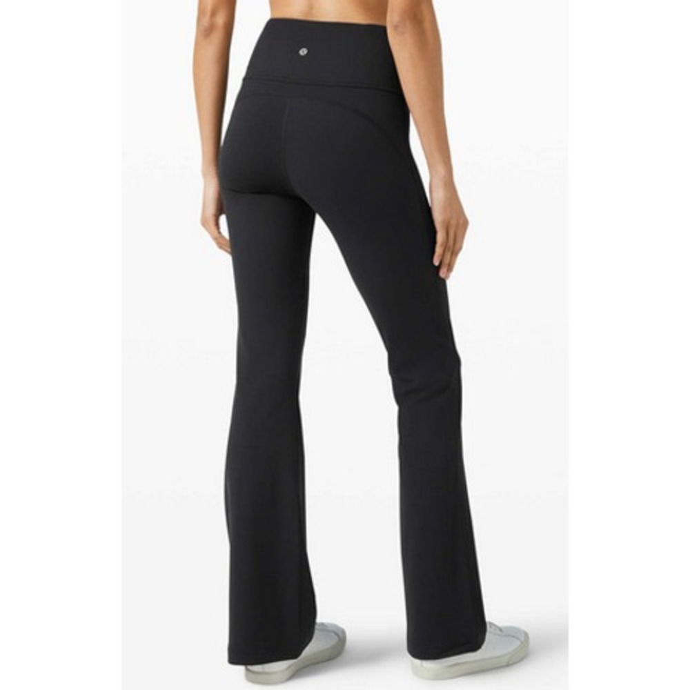 Lululemon Groove Shr Nulu Flared leggings Black Size 4 Regular New With Tags